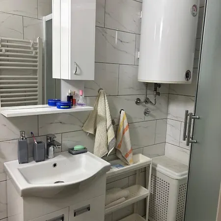 Εξοχικό σπίτι Rada, Kadinjaca Užice