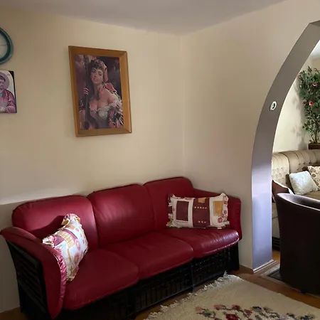 Εξοχικό σπίτι Rada, Kadinjaca